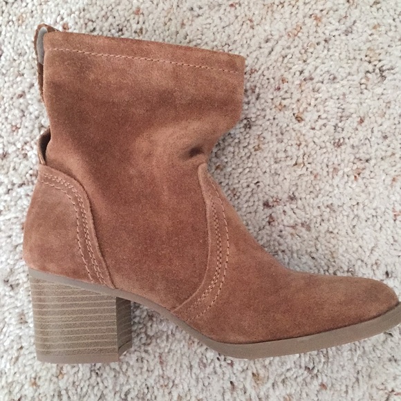 dsw slouch boots